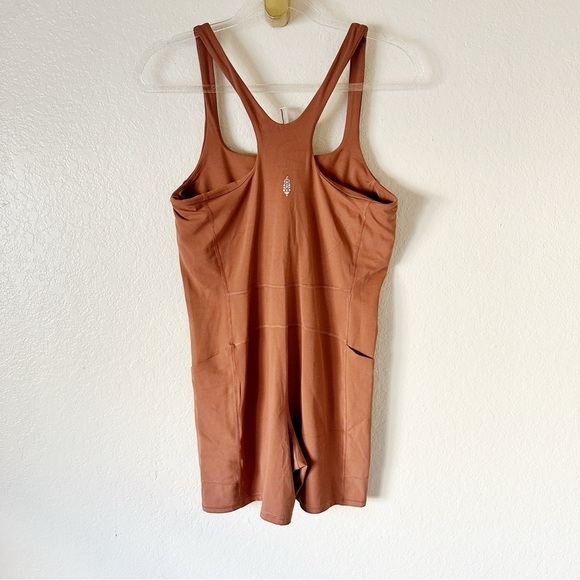 New FP Movement by Free People Clay Brown Onesie Shortie Romper size L - Picture 9 of 12